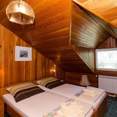 罗西奇旅馆 公寓 Mokošica